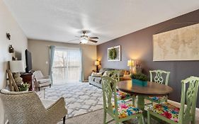 King Bed, Garage And Free Parking, Scenic Deck Kmn1213